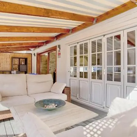 Nice Apartment In Costa Adeje With Outdoor Swimming Pool, Wifi And 1 Bedrooms Lägenhet Costa Adeje (Tenerife)