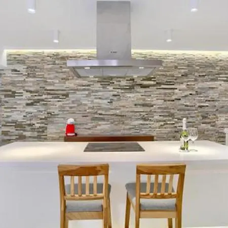 Nice Apartment In Costa Adeje With Outdoor Swimming Pool, Wifi And 1 Bedrooms Lägenhet *